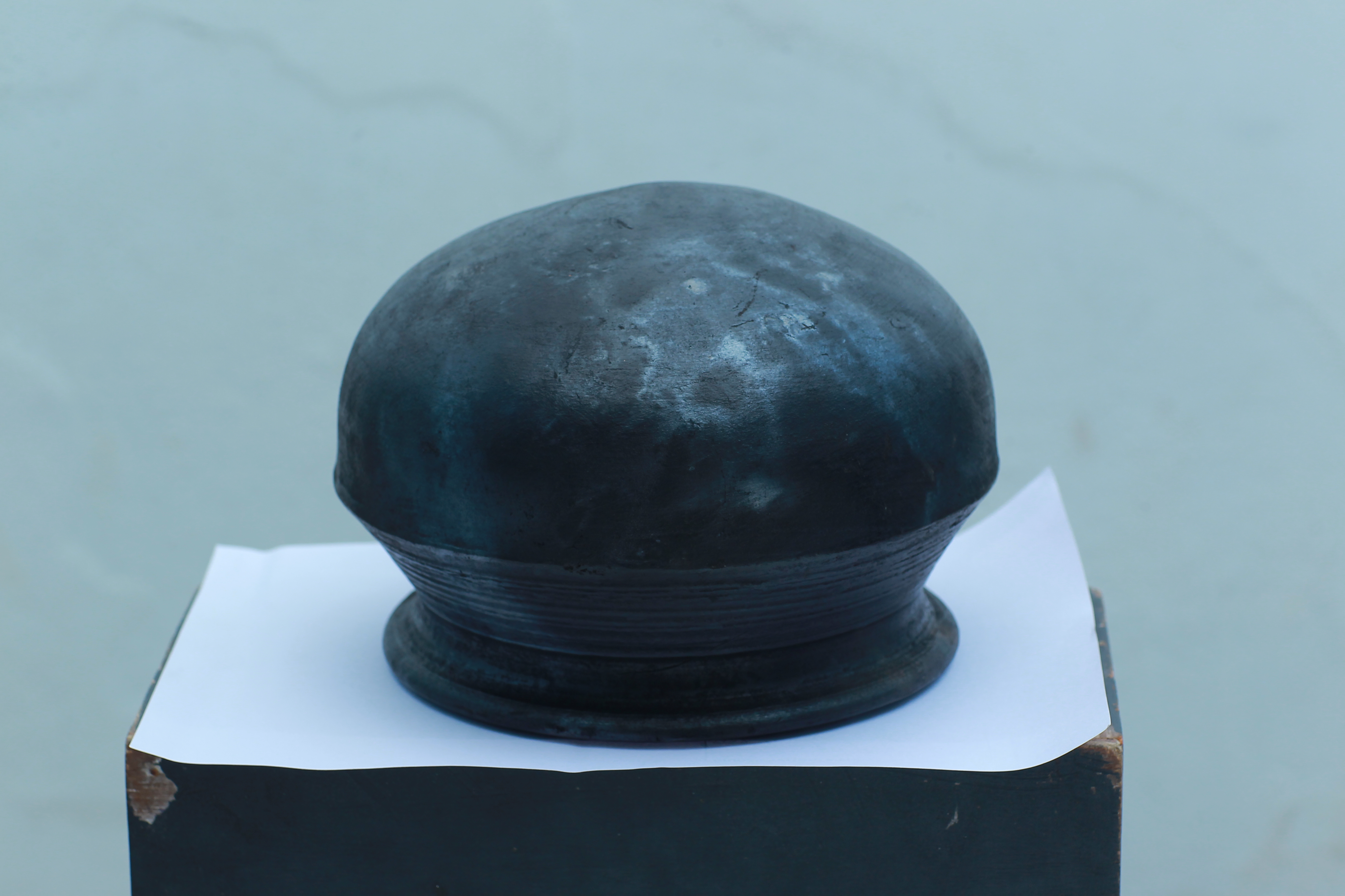 Clay decor in a modern interior setting