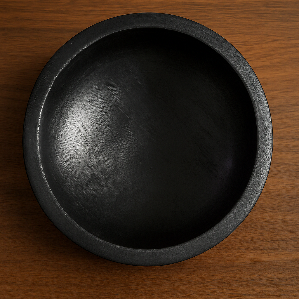 Clay Mall Kerala 2L Black Clay Cooking Pot – Deep Burned Earthenware Handi/Tawa for Traditional Indian Cooking, Mud Pot for Curry & Rice, Handmade Terracotta Cookware